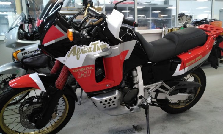 Moto Africa Twin - Peinture complète